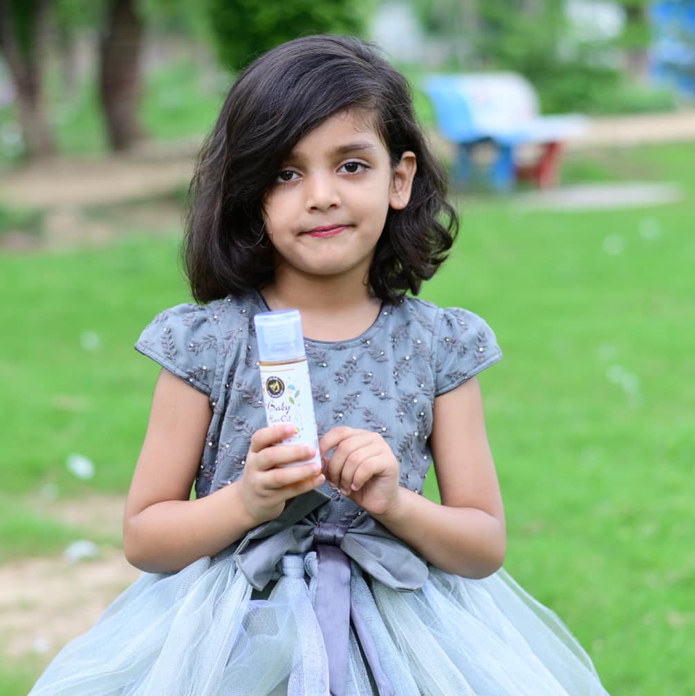 Baby hair oil